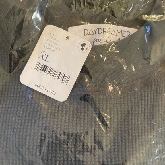 Nwt daydreamer x free people reindeer mock neck crop top XL gray & blue - Picture 5 of 5